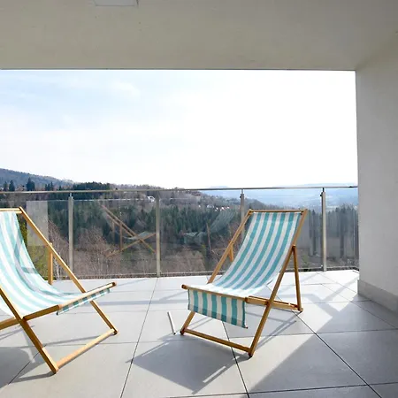 Daire Hit! Skyview Penthouse - W Beskidach *